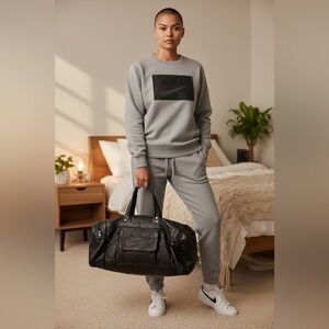 Vintage NIKE Swoosh Big Black Leather In & Out Duffle/Gym/Luggage/Bag-70’s/80’s